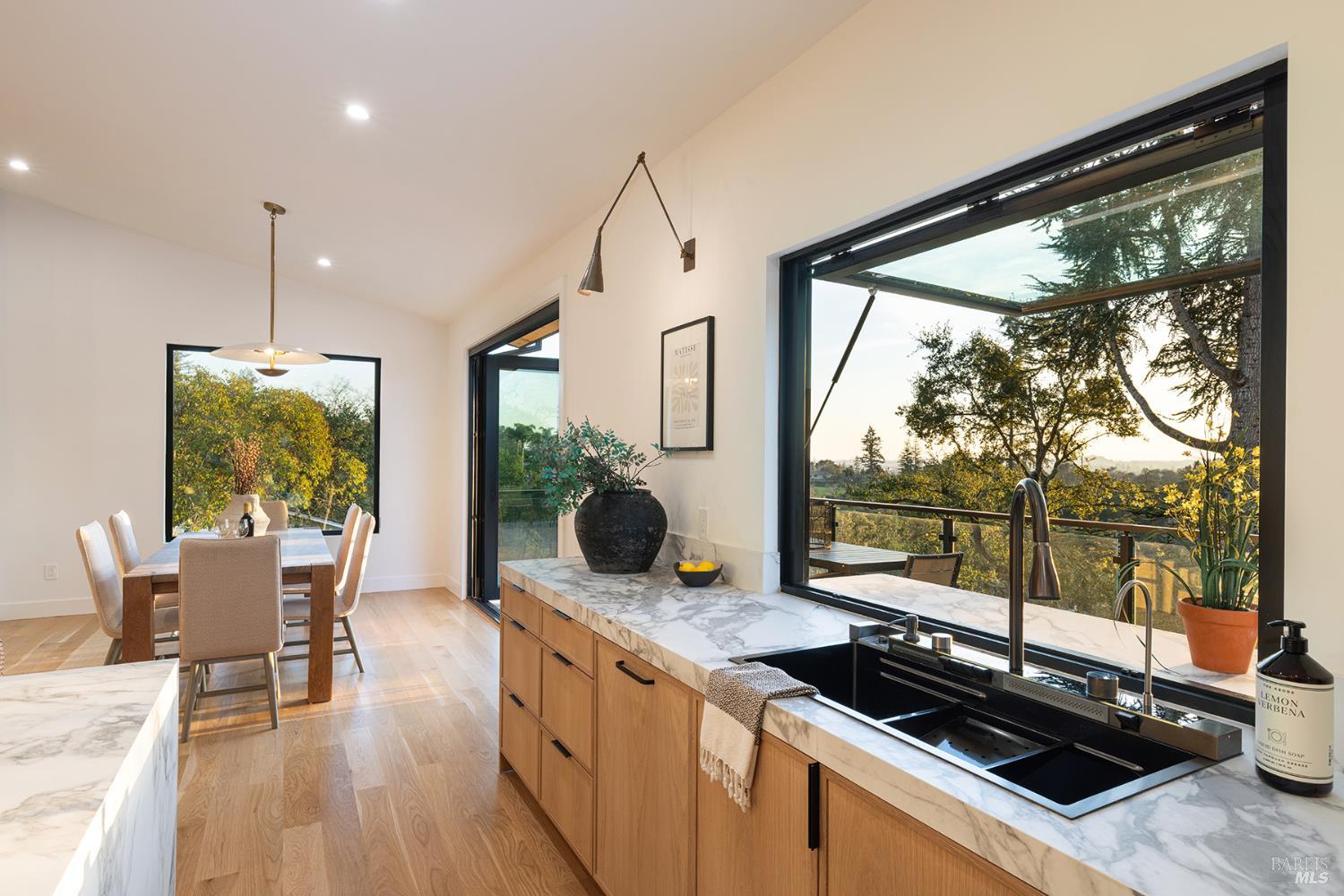 559 East Spring Street Napa, CA 94559 - Photo 14 of 74