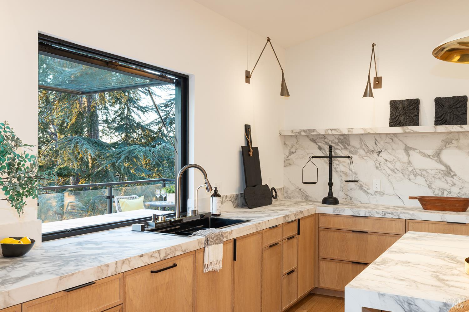 559 East Spring Street Napa, CA 94559 - Photo 15 of 74