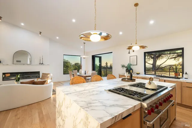 $2,850,000 | 559 East Spring Street, Napa, CA 94559