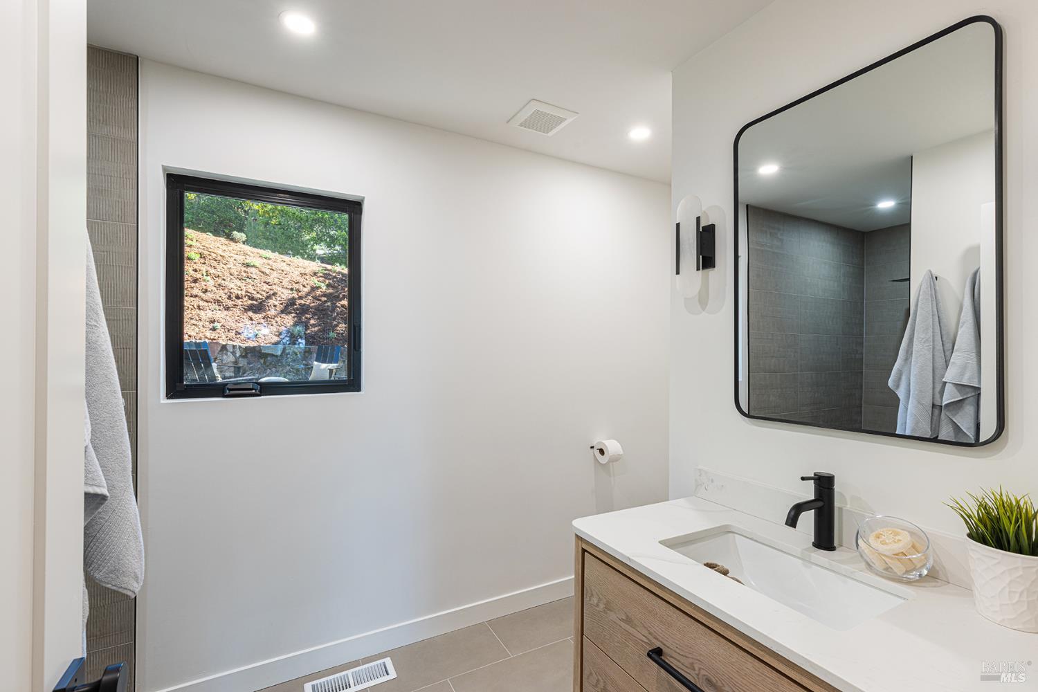 559 East Spring Street Napa, CA 94559 - Photo 41 of 74