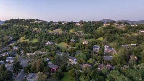 $2,850,000 | 559 East Spring Street, Napa, CA 94559