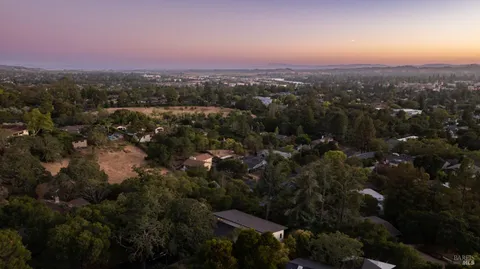 $2,850,000 | 559 East Spring Street, Napa, CA 94559