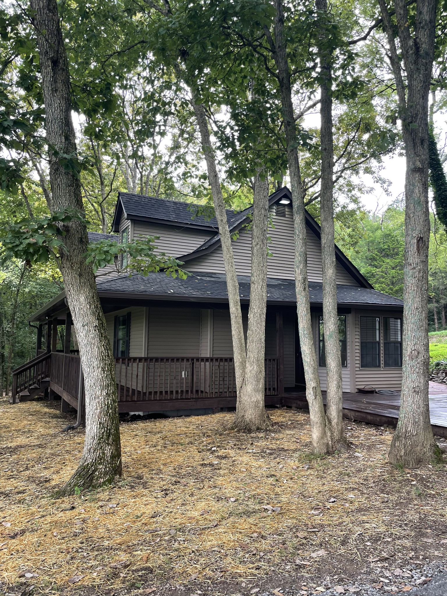 207 Chipman Road Bethpage, TN 37022 - Photo 2 of 31 Nice Rocking Chair Porch