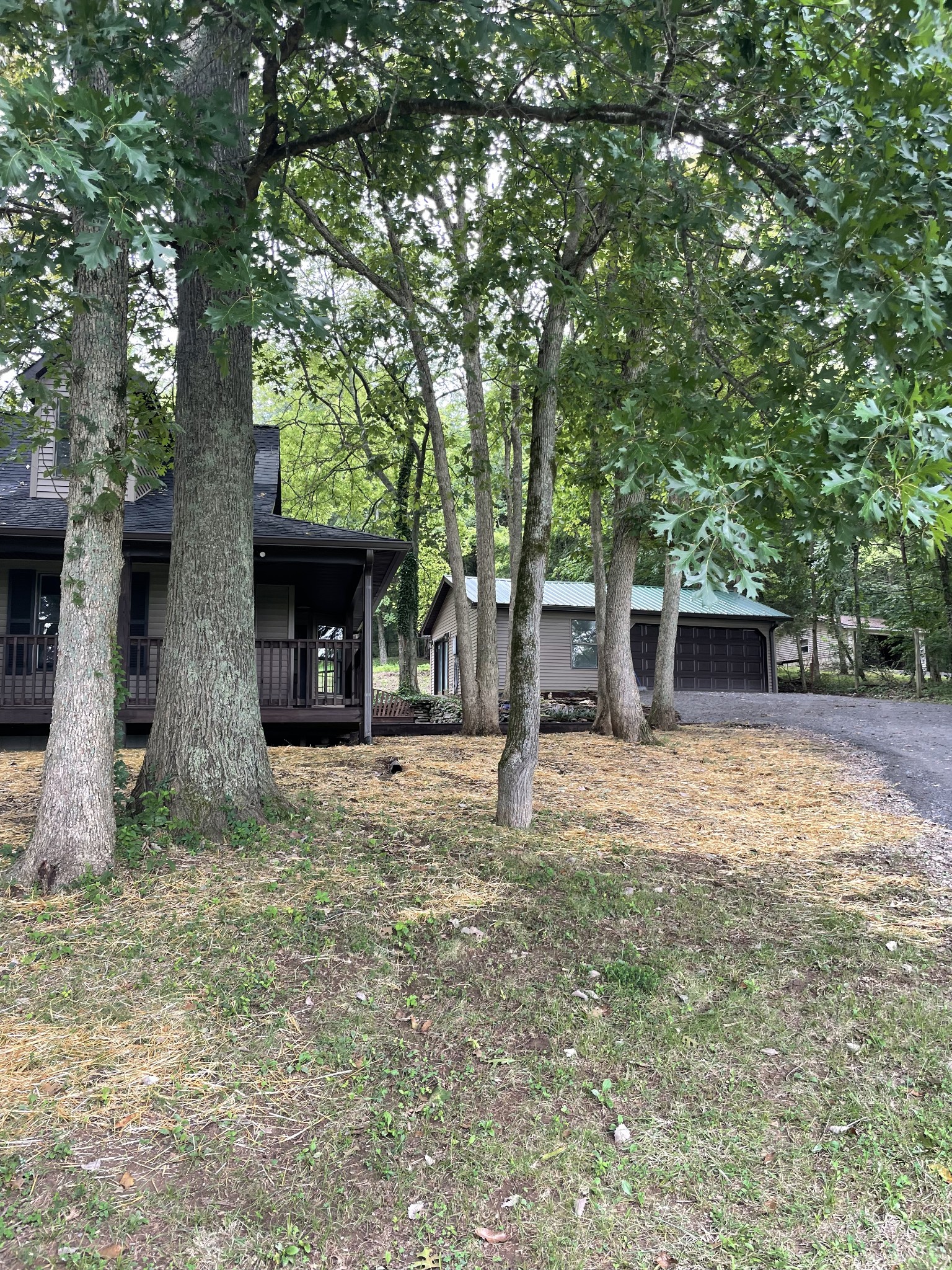 207 Chipman Road Bethpage, TN 37022 - Photo 5 of 31 House and Detached Garage