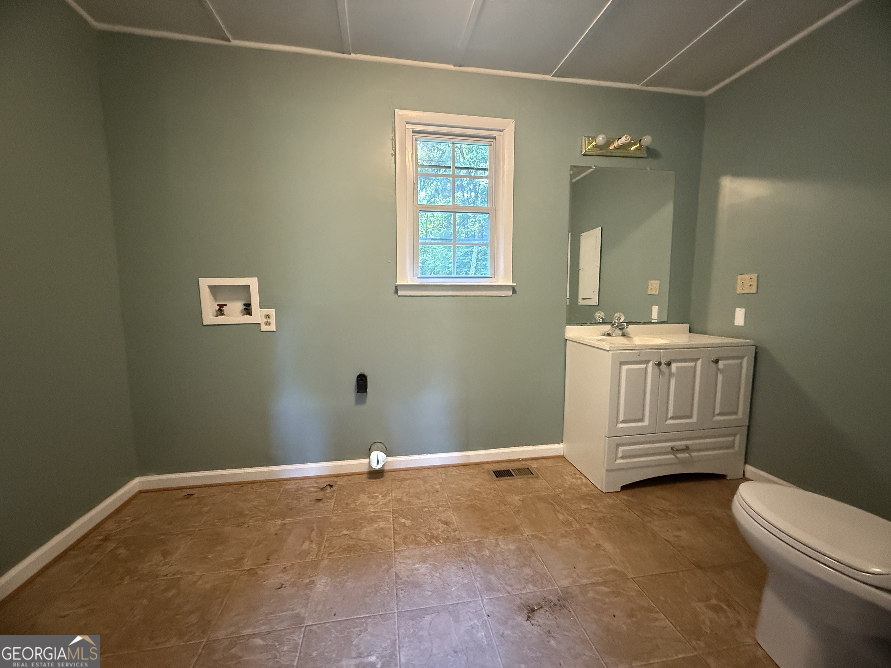 475 Christmas Tree Road Bowersville, GA 30516 - Photo 7 of 10