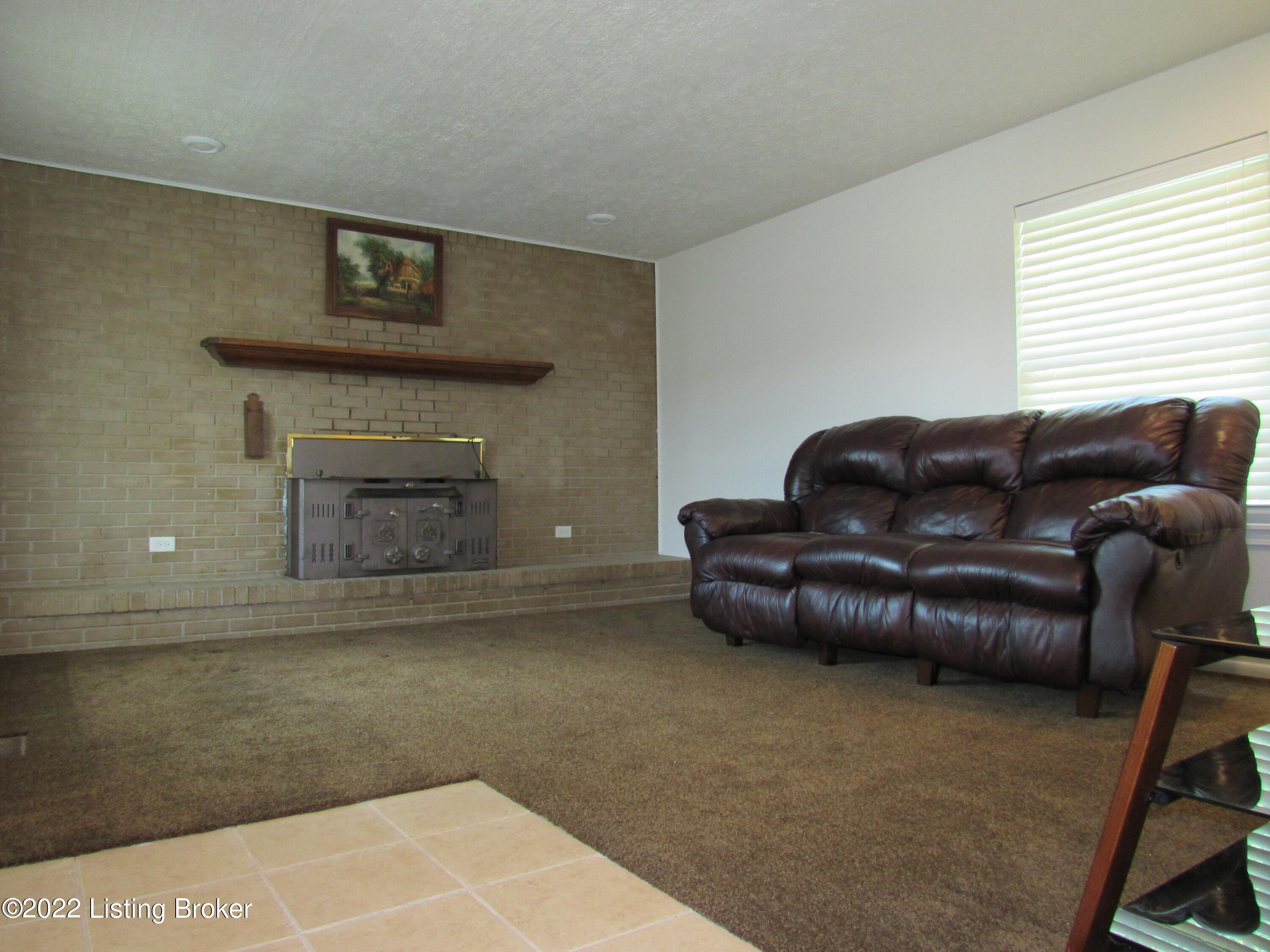 105 North Myers Road Brooks, KY 40109 - Photo 11 of 73 Family Room 1