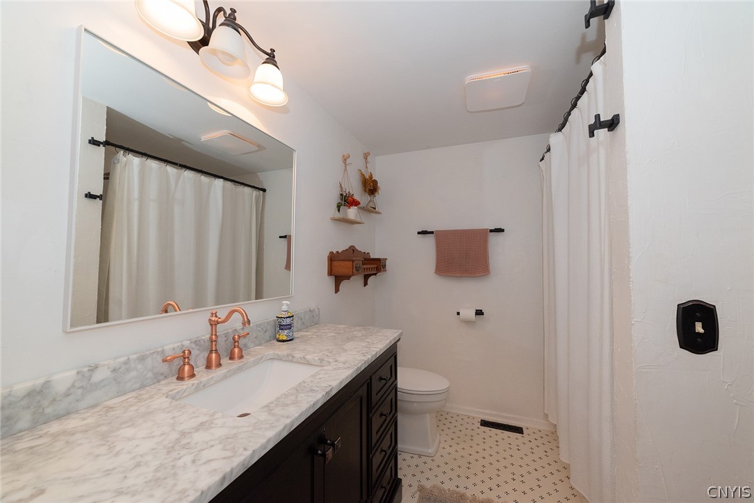 305 Fern Road Geddes, NY 13219 - Photo 34 of 48