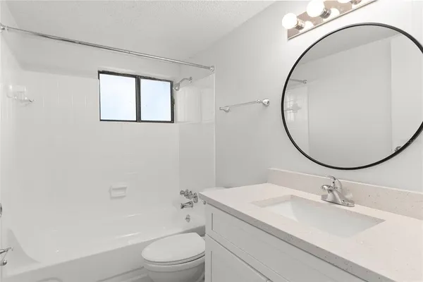 $1,450 | 1108 Bartow Road, Unit 100, Lakeland, FL 33801