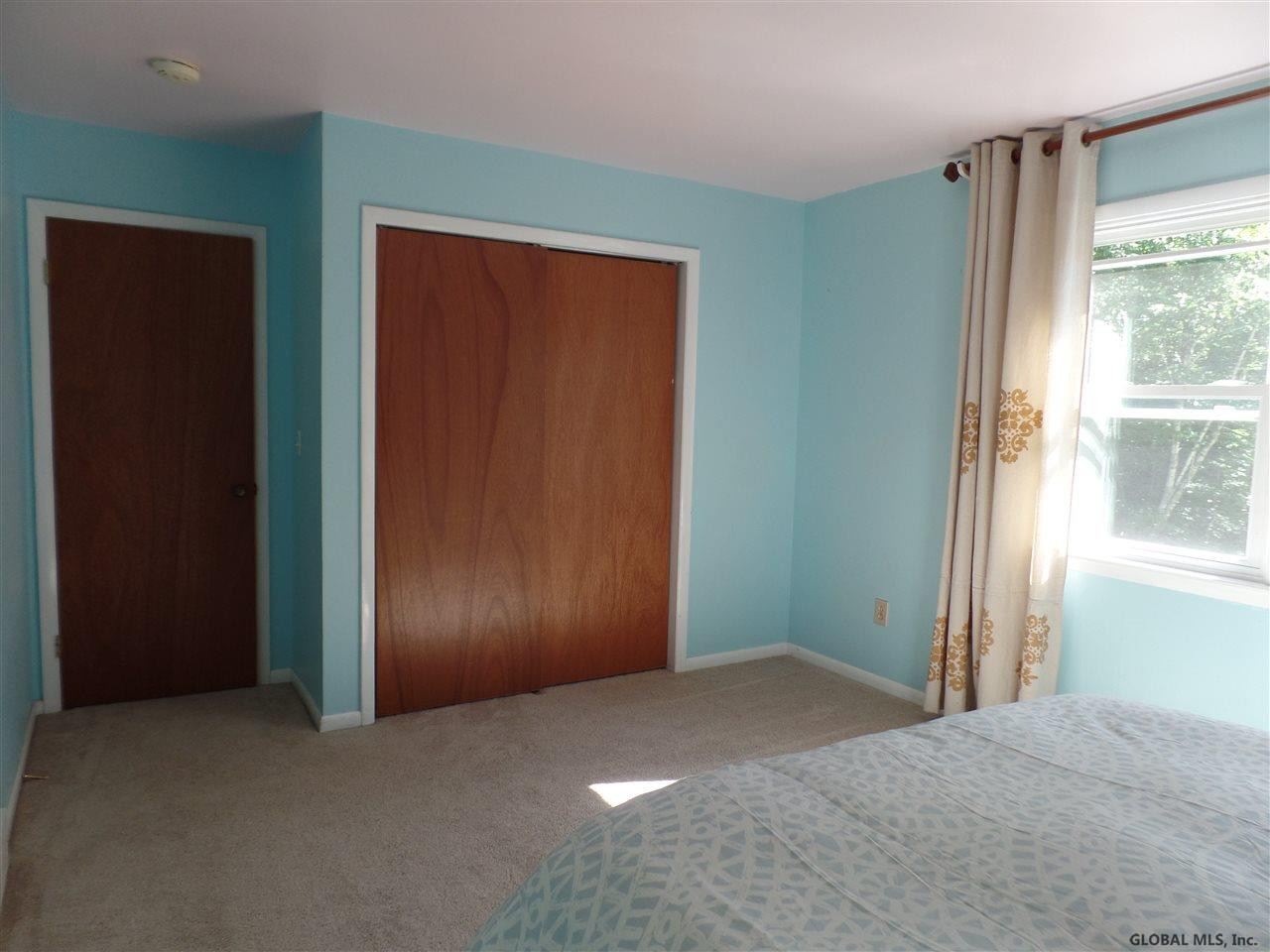 44 Elwood Road Bethlehem, NY 12054 - Photo 19 of 35 Photo 19