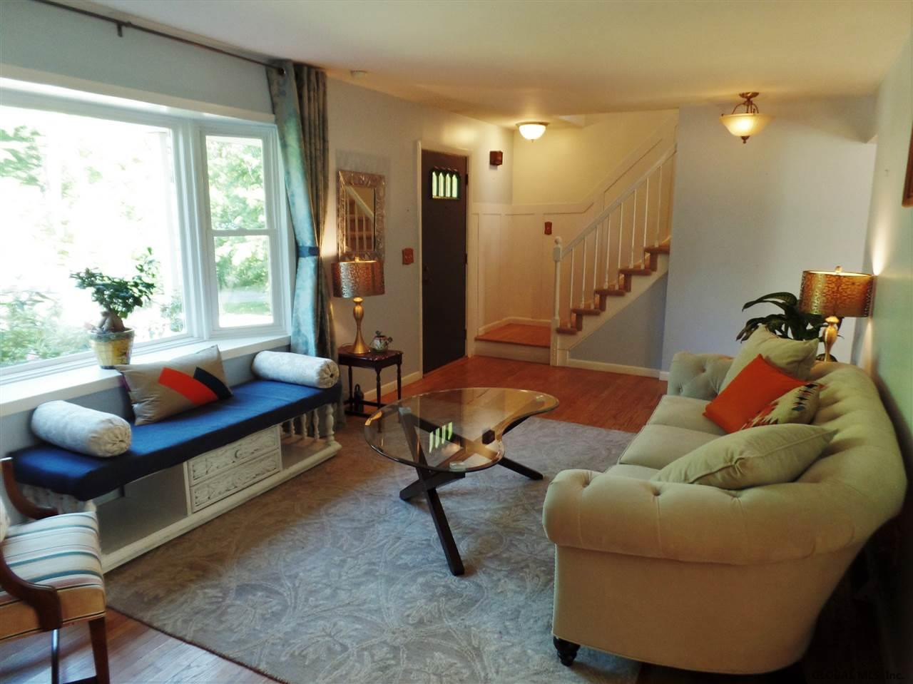 44 Elwood Road Bethlehem, NY 12054 - Photo 4 of 35 Photo 4