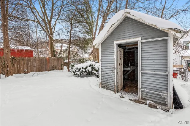 $169,000 | 811 Avery Avenue, Syracuse, NY 13204