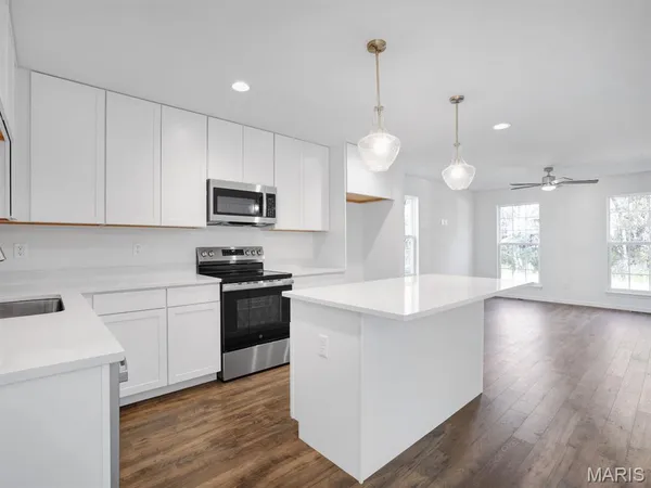 $338,288 | 314 Fall Harvest Parkway, Wentzville, MO 63385