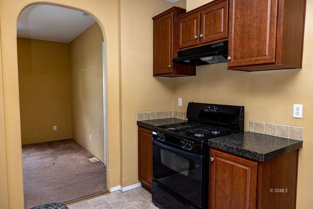 801 West Ward Avenue, Unit 75 Ridgecrest, CA 93555 - Photo 10 of 33 Gallery Image 10