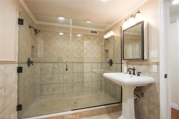 $4,950 | 6262 Heil Avenue, Huntington Beach, CA 92647