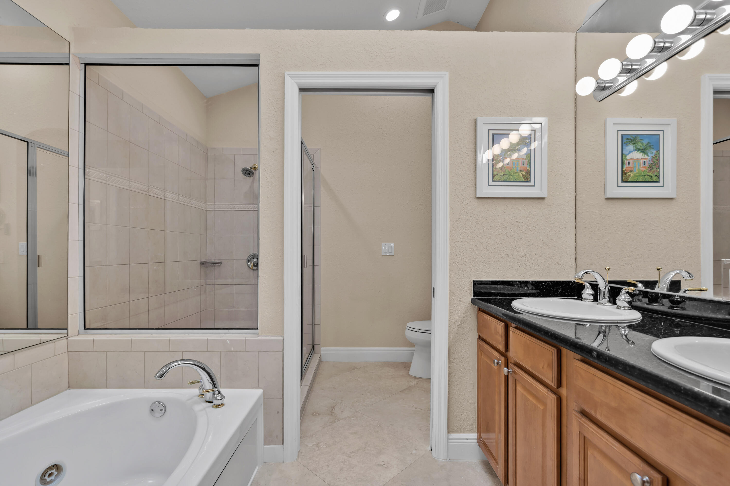 97501 Overseas Highway, Unit 607 Key Largo, FL 33037 - Photo 51 of 73 Primary Bathroom
