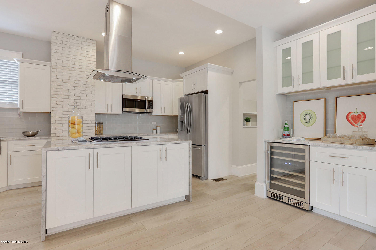 2365 Riverside Avenue Jacksonville, FL 32204 - Photo 9 of 27 Kitchen