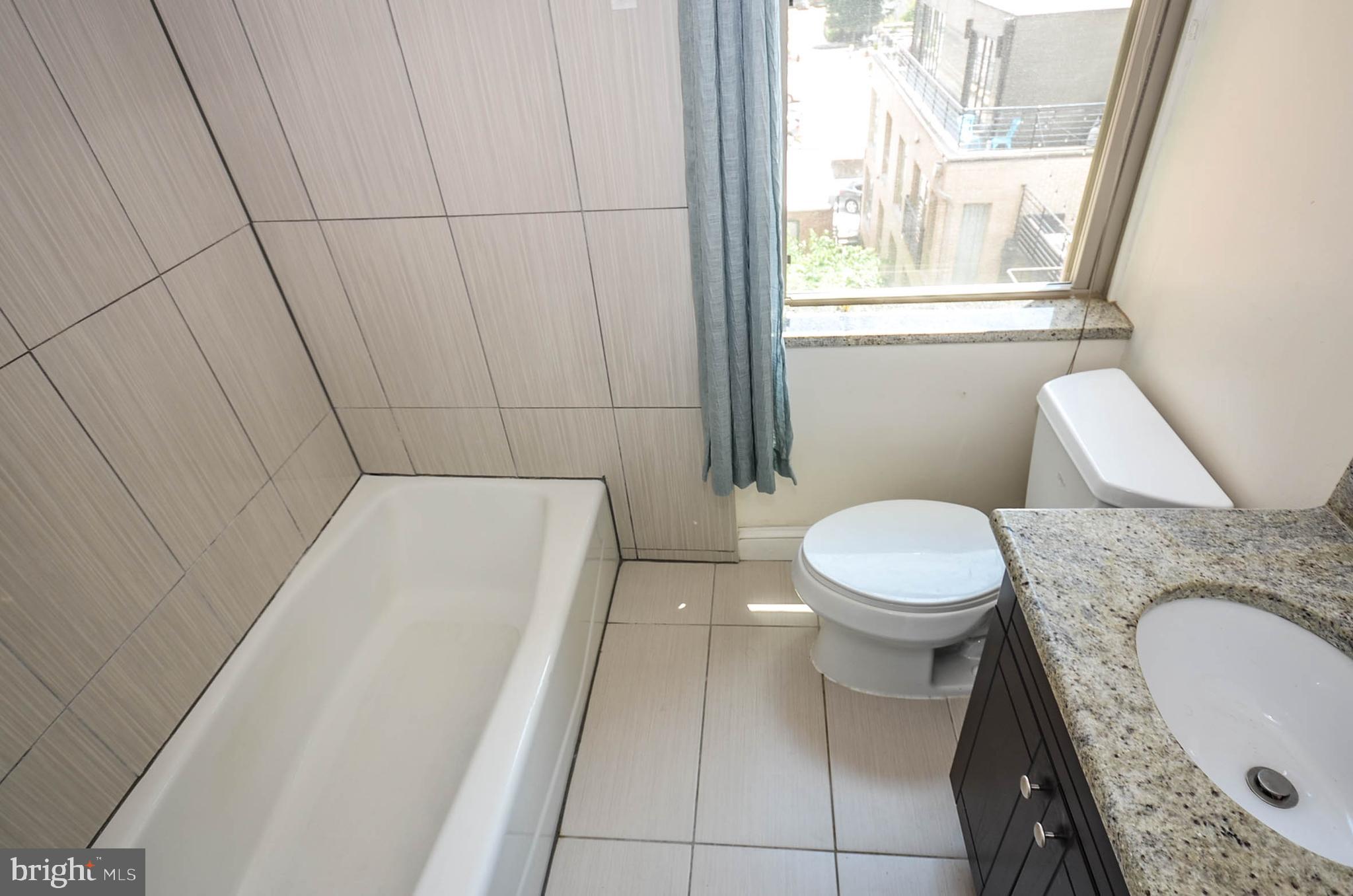 2010 Kalorama Road Northwest, Unit 501 Washington, DC 20009 - Photo 13 of 17