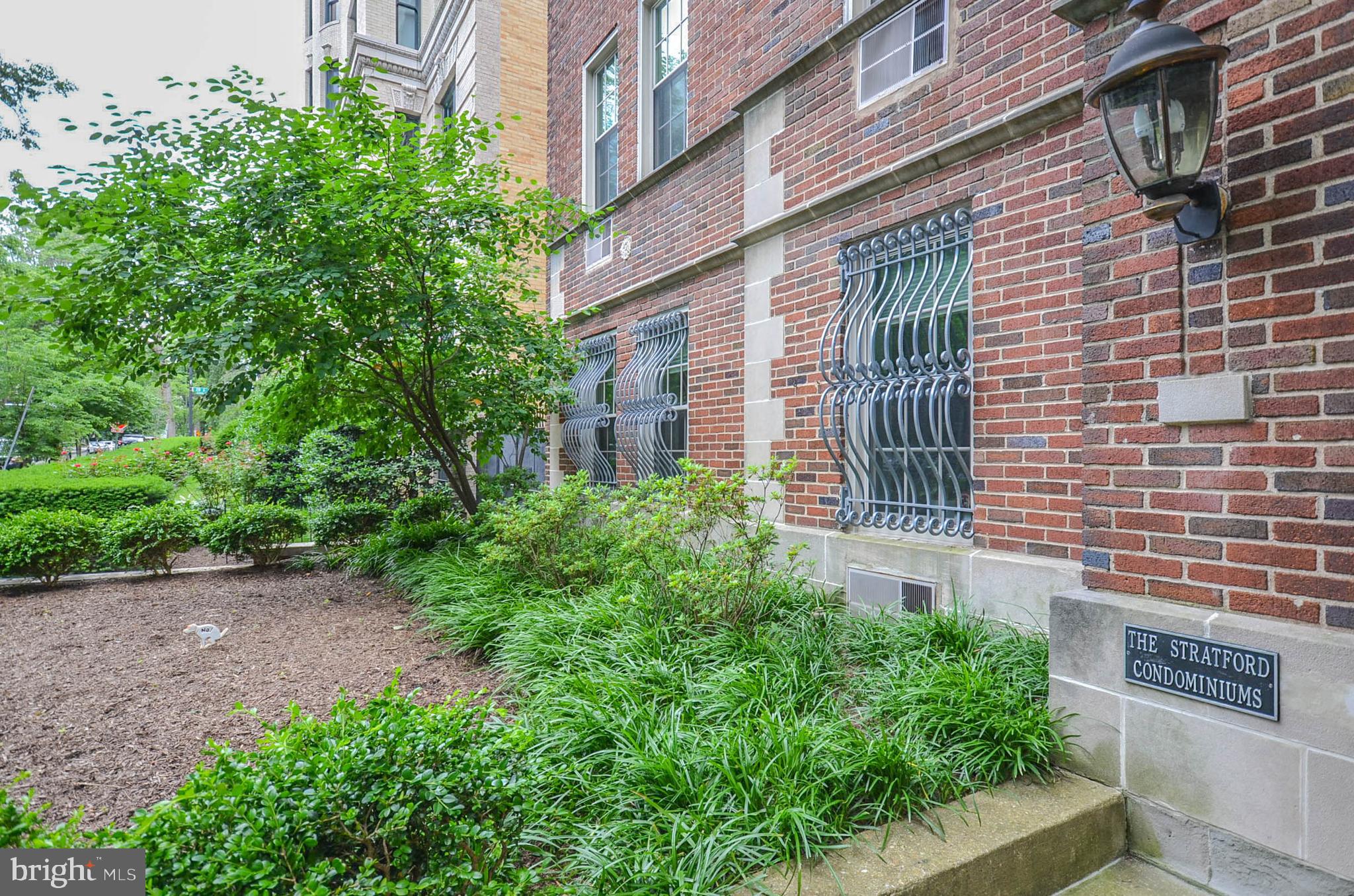 2010 Kalorama Road Northwest, Unit 501 Washington, DC 20009 - Photo 16 of 17