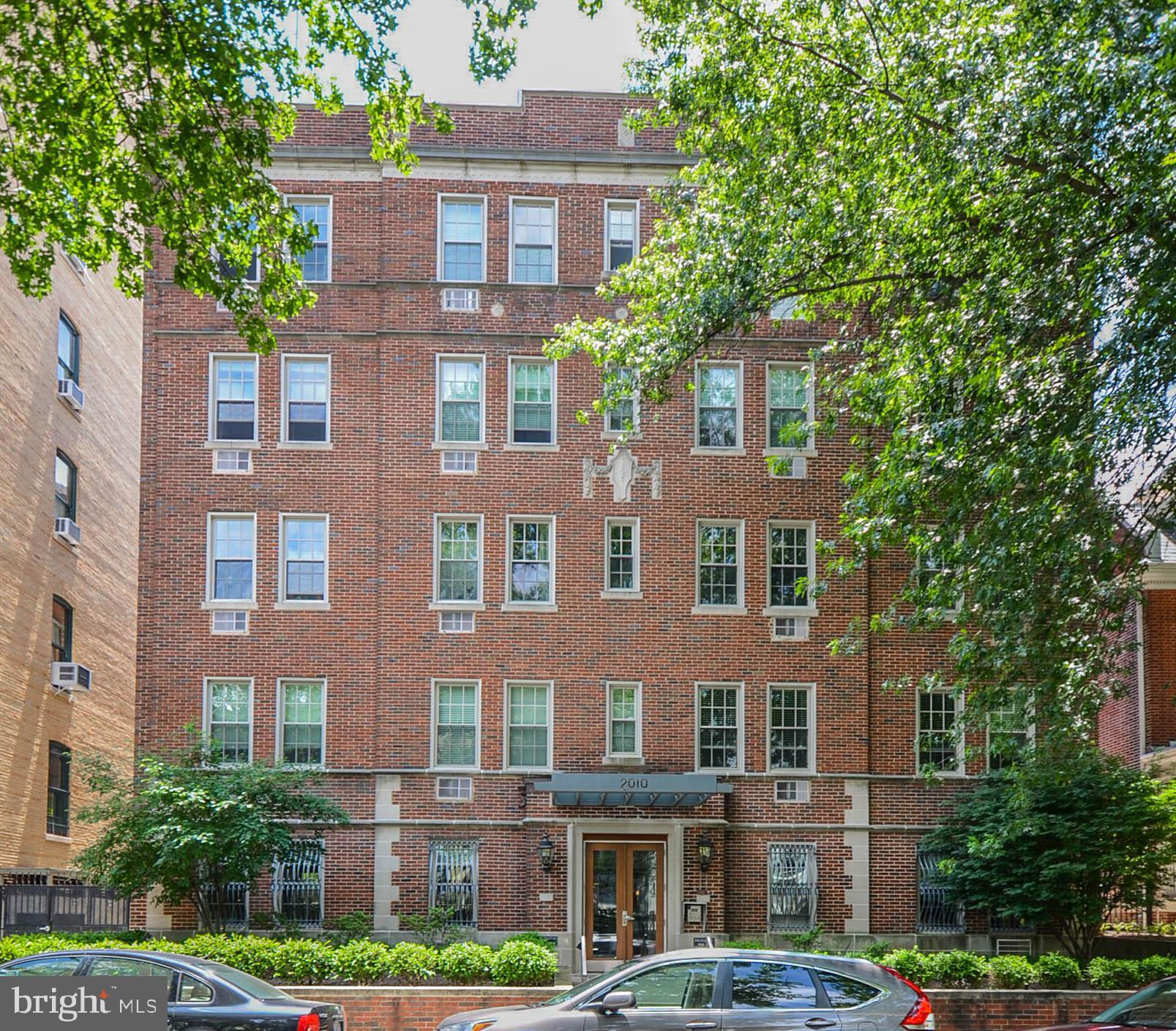 2010 Kalorama Road Northwest, Unit 501 Washington, DC 20009 - Photo 2 of 17