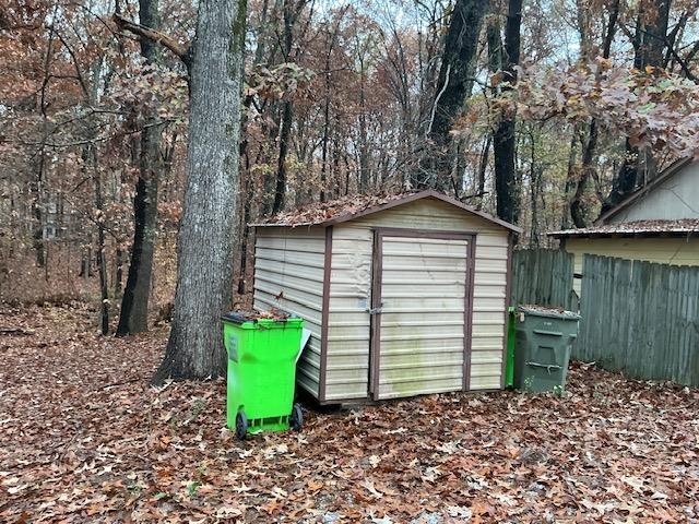 145 Walnut Bend Road Arlington, TN 38002 - Photo 9 of 9 a view of a backyard of the house