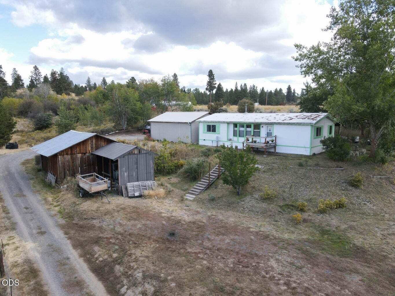 36027 Agency Lake Loop Road Chiloquin, OR 97624 - Photo 4 of 42 Gallery Image 4