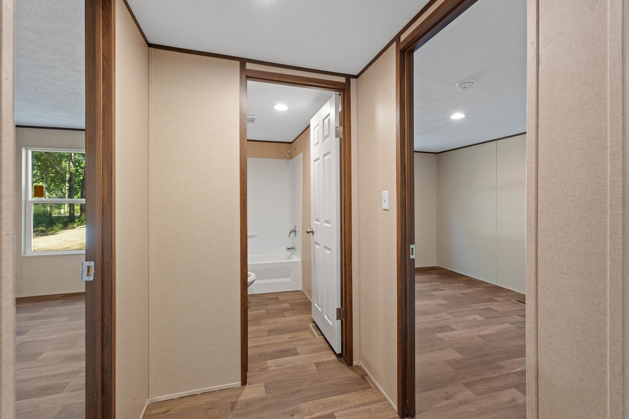 3941 Highline Oaks West Conroe, TX 77306 - Photo 20 of 38 a view of hallway