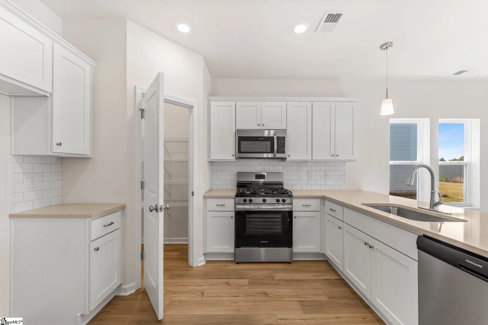 128 Cotesworth Street Pendleton, SC 29670 - Photo 6 of 24