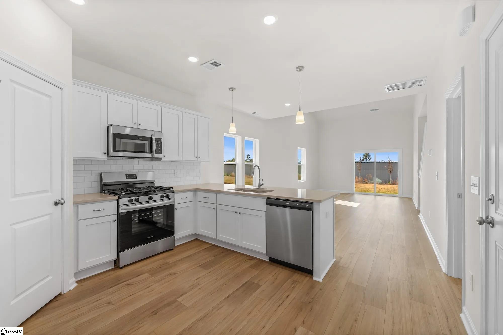 128 Cotesworth Street Pendleton, SC 29670 - Photo 7 of 24