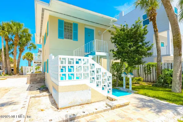 $1,995 | 2103 1st Street South, Unit 2105, Jacksonville Beach, FL 32250