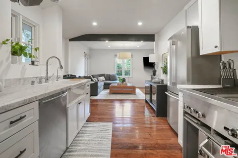 $2,349,000 | 1531 Marmont Avenue, Los Angeles, CA 90069