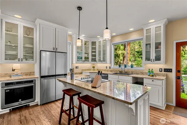 $1,950,000 | 9377 Lone Pine Orchard Road, Leavenworth, WA 98826