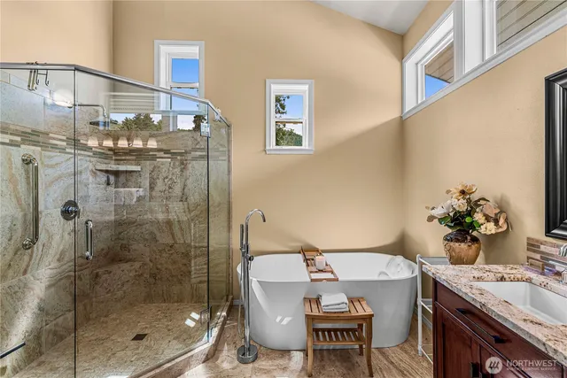 $1,950,000 | 9377 Lone Pine Orchard Road, Leavenworth, WA 98826