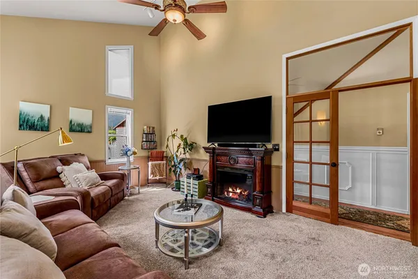 $1,950,000 | 9377 Lone Pine Orchard Road, Leavenworth, WA 98826