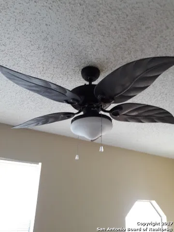 $1,675 | 5003 Kenton Harbor, San Antonio, TX 78240