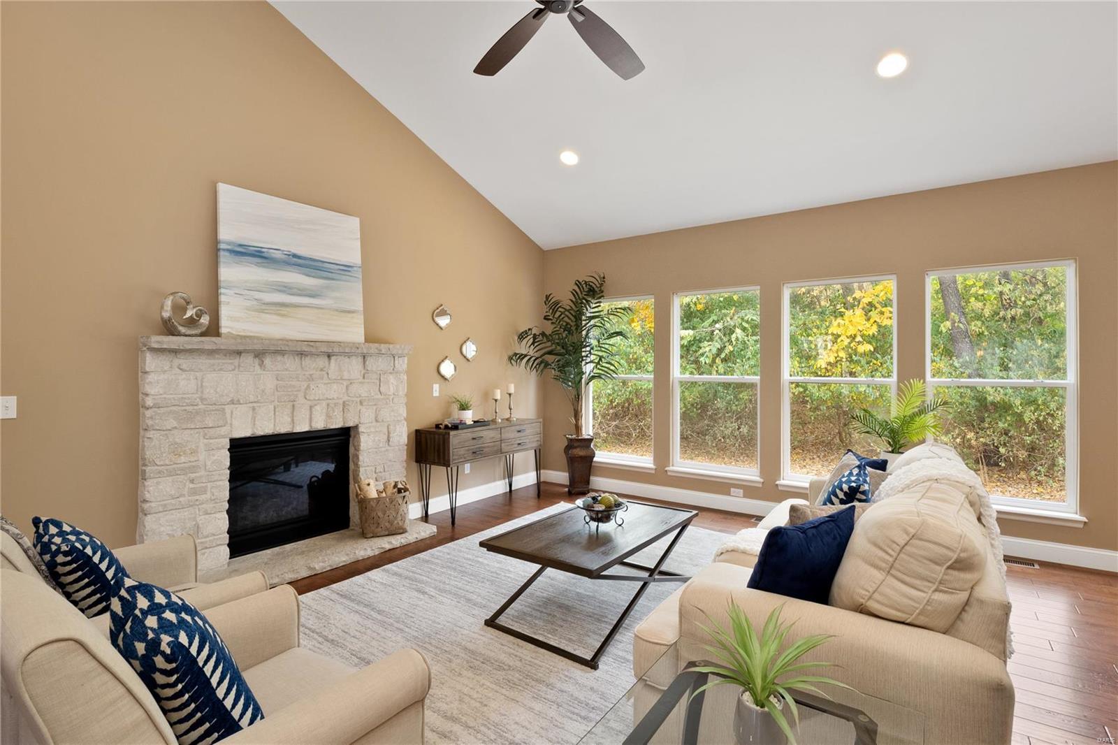 1052 Bridlewood Valley Point High Ridge, MO 63049 - Photo 3 of 34 Gallery Image 3