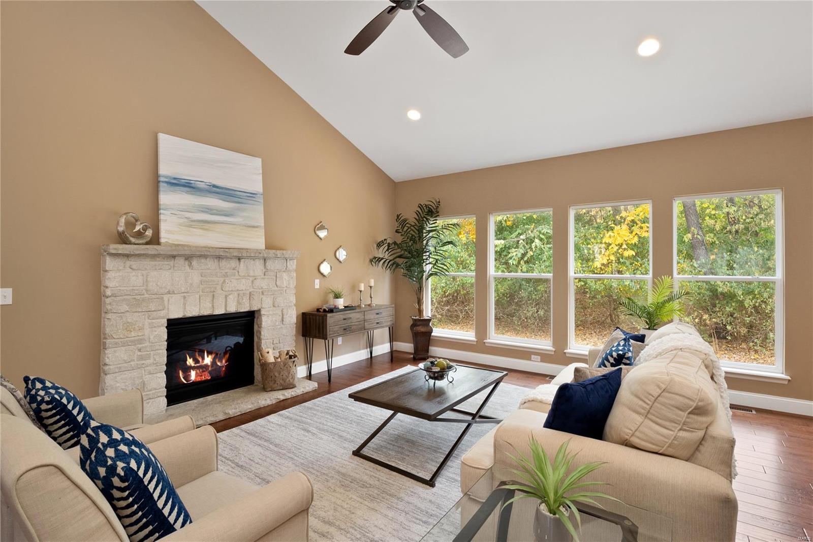 1052 Bridlewood Valley Point High Ridge, MO 63049 - Photo 9 of 34 Gallery Image 9