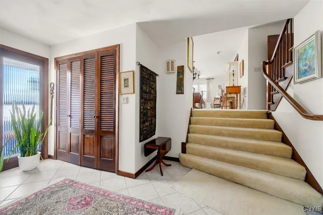 $599,900 | 8087 Cider Street, Whitestown, NY 13424