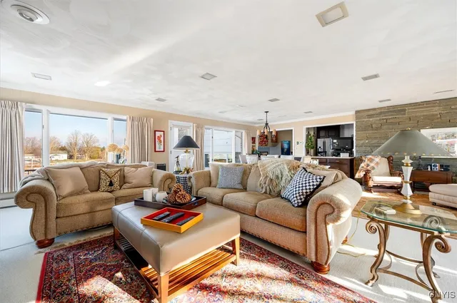 $599,900 | 8087 Cider Street, Whitestown, NY 13424