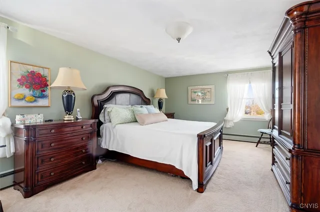 $599,900 | 8087 Cider Street, Whitestown, NY 13424