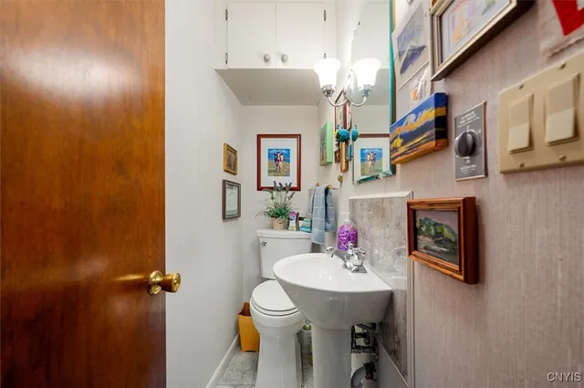 $599,900 | 8087 Cider Street, Whitestown, NY 13424