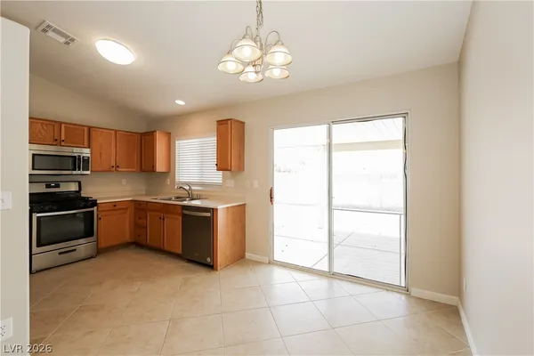 $2,040 | 3129 Macaroon Way, North Las Vegas, NV 89031