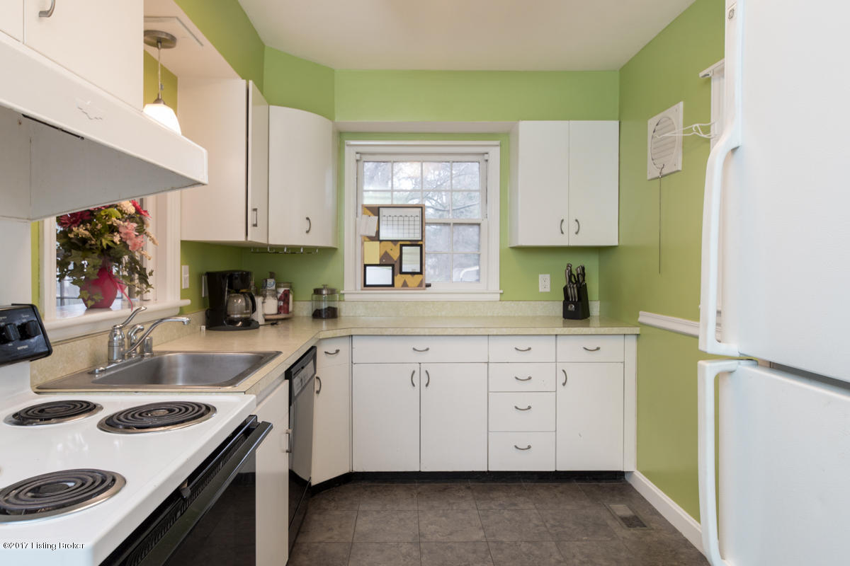 3008 Hendon Road Louisville, KY 40220 - Photo 12 of 27 untitled-25