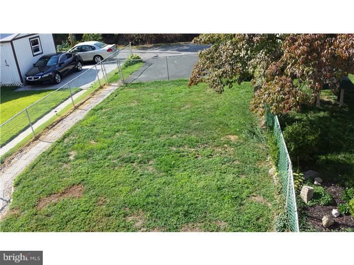 322 Ballymore Road Springfield, PA 19064 - Photo 14 of 19 Back Yard