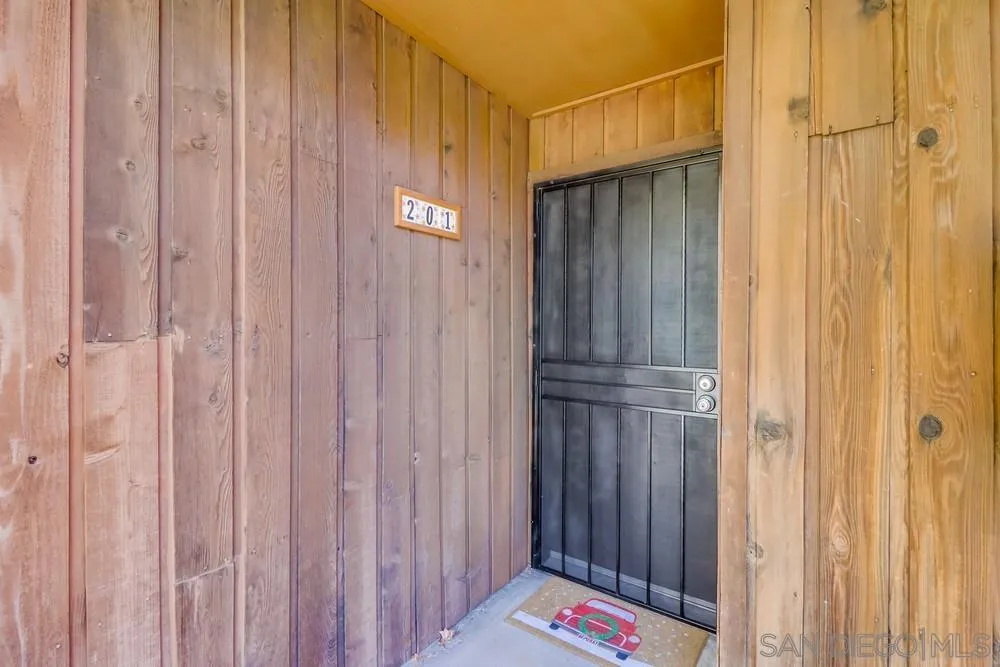 2157 Arnold Way, Unit 201 Alpine, CA 91901 - Photo 6 of 41 a view of front door