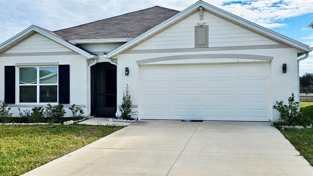 5686 Barakat Road Zephyrhills, FL 33541 - Photo 2 of 26