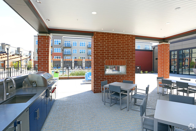 1135 North Arlington Heights Road, Unit 101 Itasca, IL 60143 - Photo 6 of 12