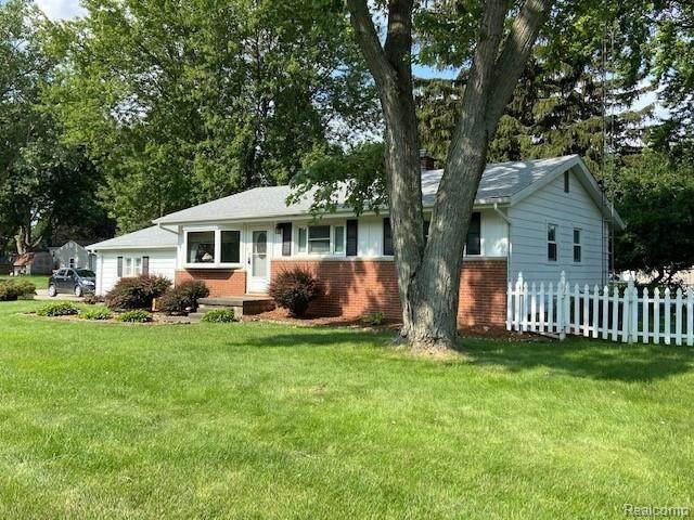 3370 Hammerberg Road Flint, MI 48507 - Photo 25 of 25 IMG_7109.jpg