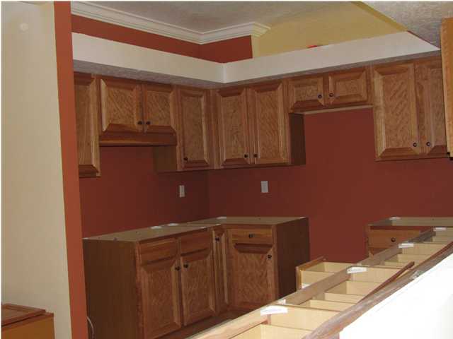 107 Hydac Road Fort Walton Beach, FL 32547 - Photo 4 of 24 Gallery Image 4