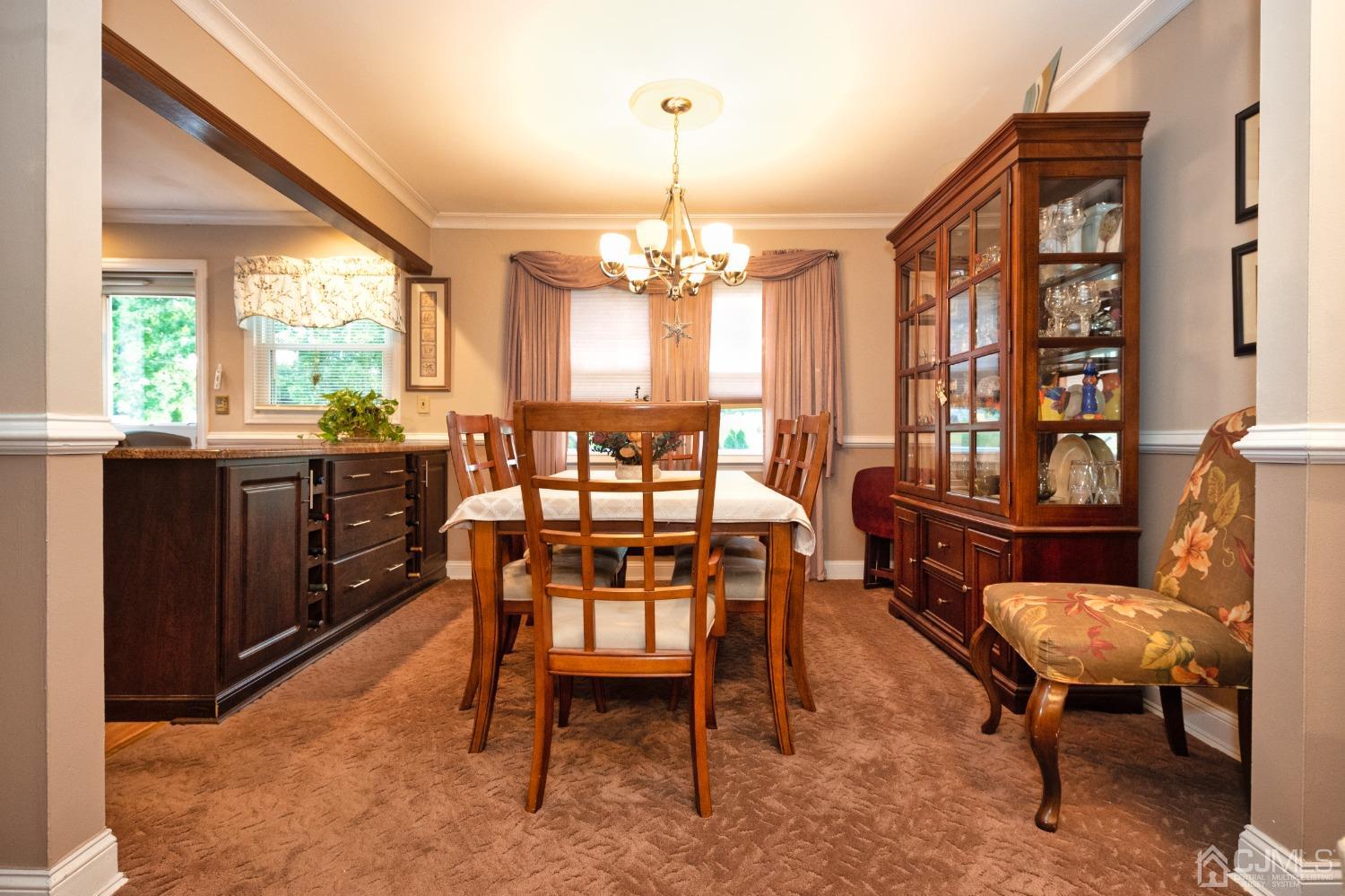 174 Winding Road Iselin, NJ 08830 - Photo 6 of 17 Gallery Image 6