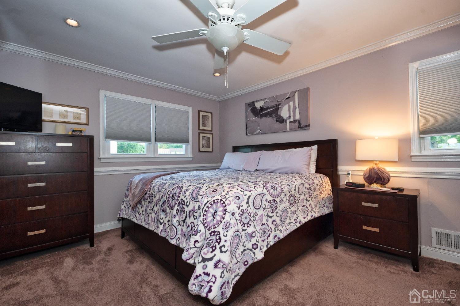 174 Winding Road Iselin, NJ 08830 - Photo 9 of 17 Gallery Image 9